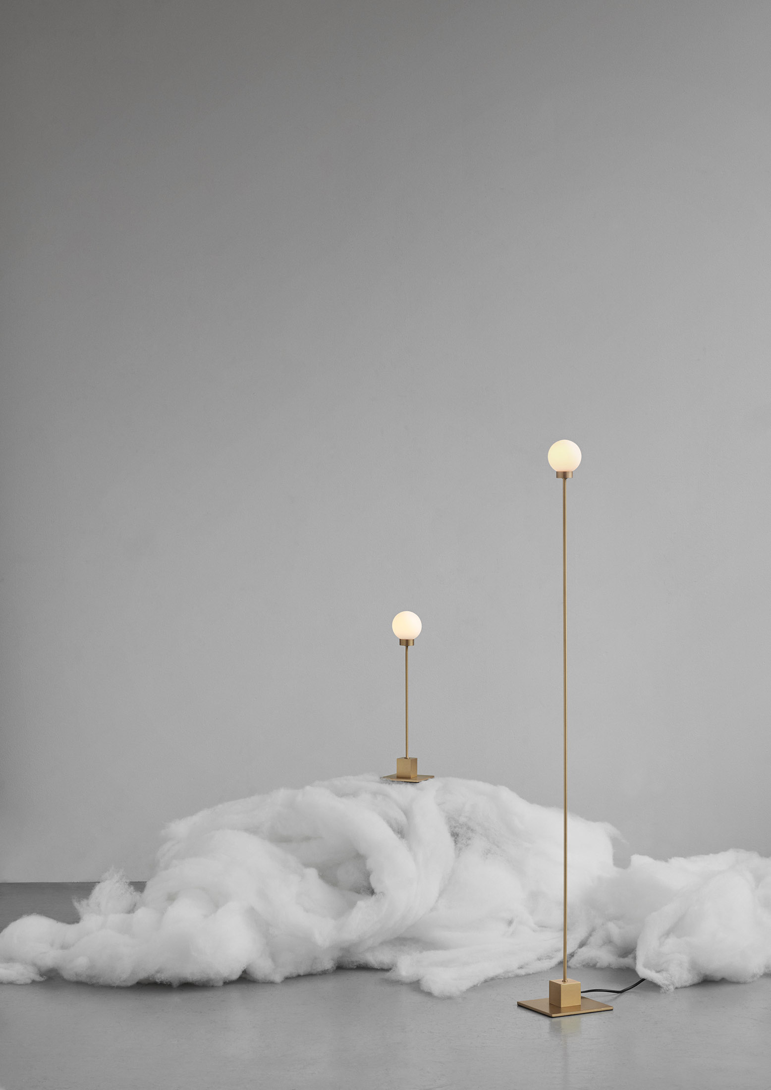 Snowball_floor_table_brass_clouds_Hifive_Northern_photo_Chris_Tonnesen-Low-res.jpg